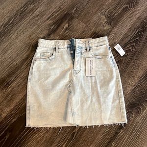 Old Navy denim skirt